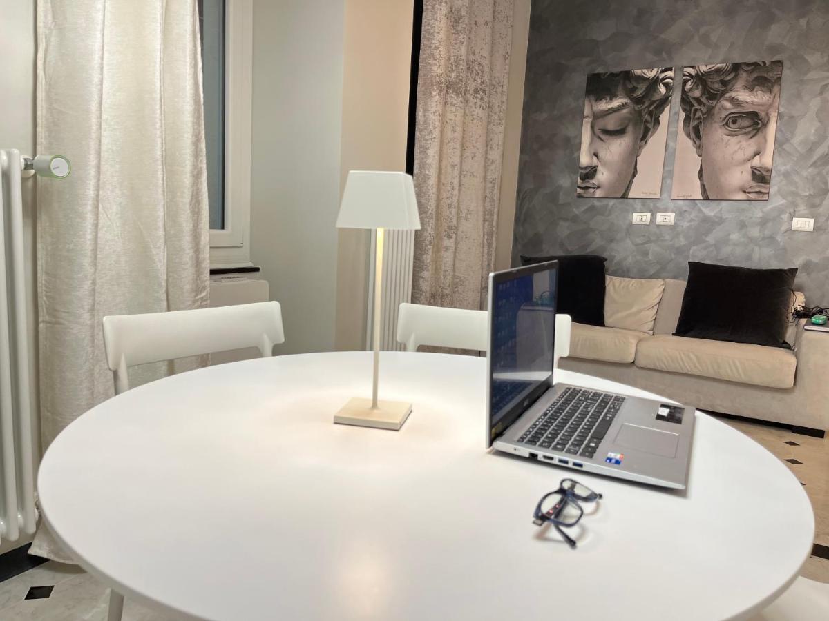 Vico Stella Luxury Apartment, Centro Storico, Porto Antico Acquario Apartment